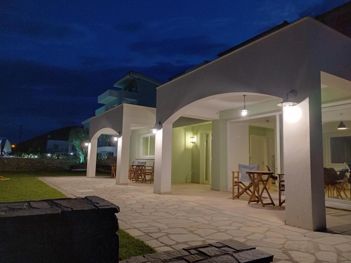 7 Grapes Aparthotel Elevtherai Bagian luar foto